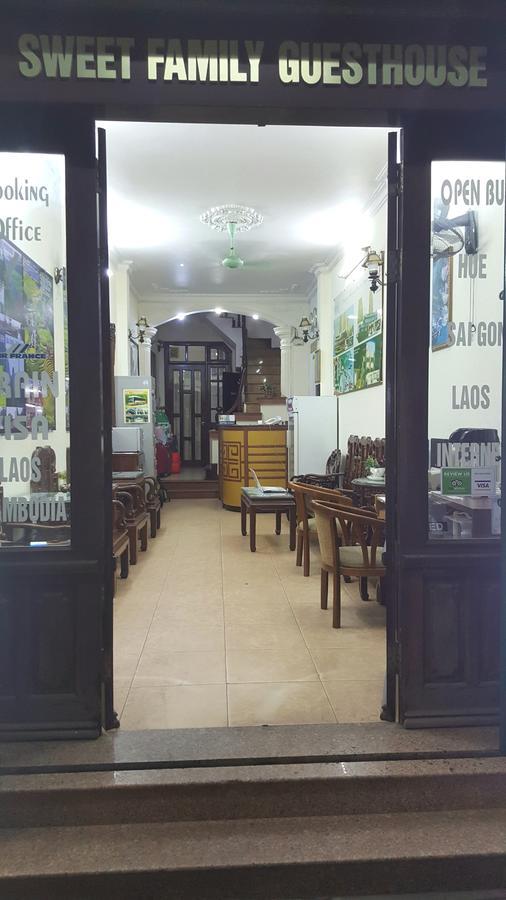 Sweet Family Guest House Hanoi Exteriör bild