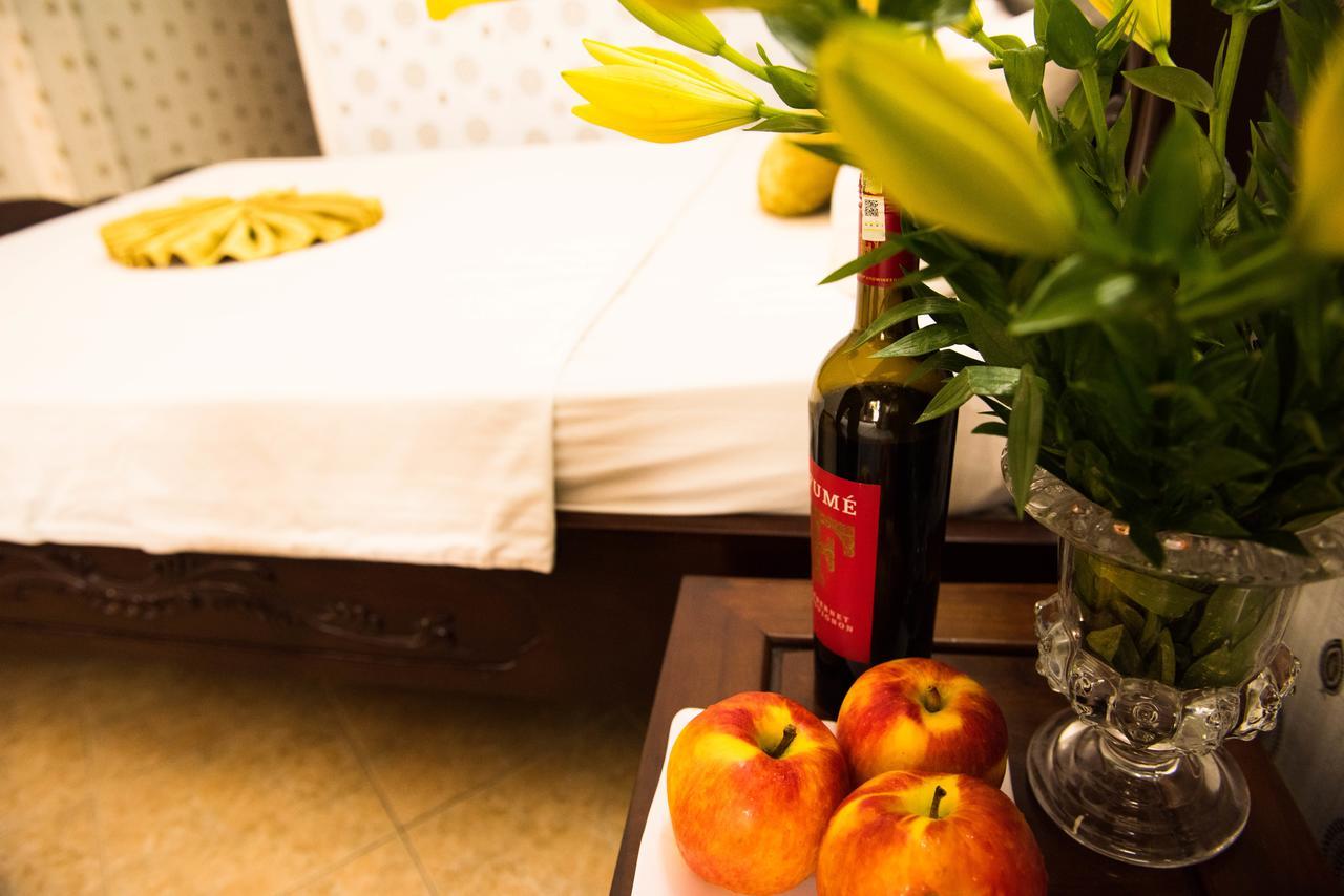 Sweet Family Guest House Hanoi Exteriör bild
