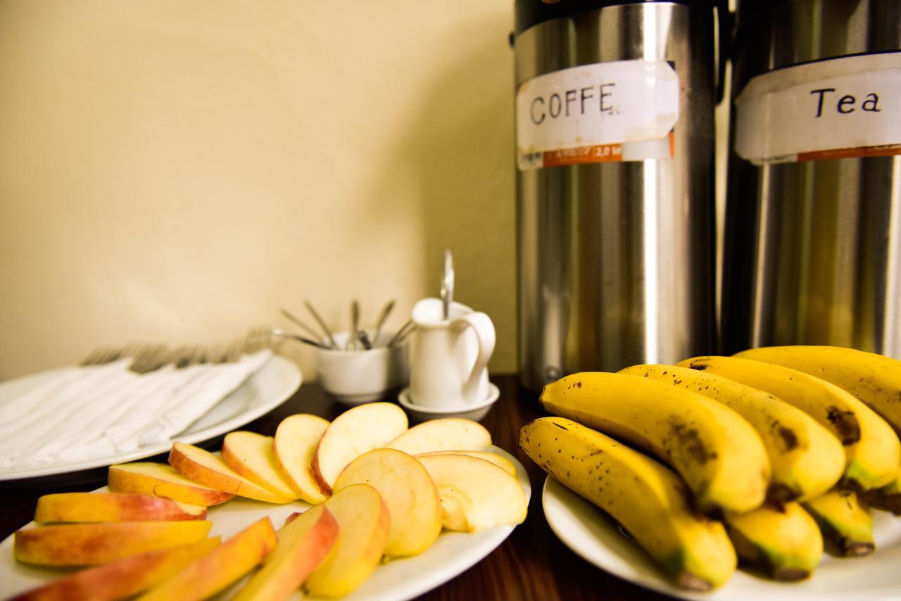 Sweet Family Guest House Hanoi Exteriör bild