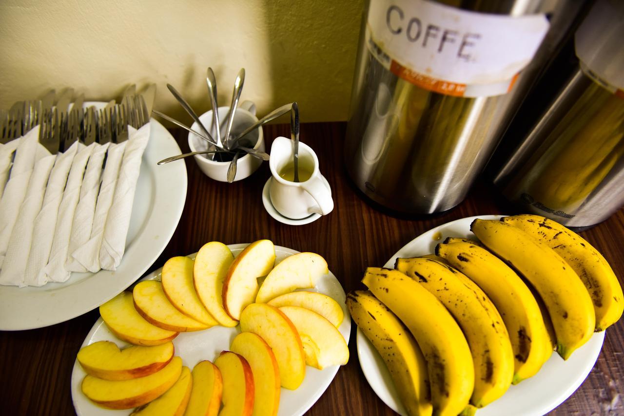 Sweet Family Guest House Hanoi Exteriör bild
